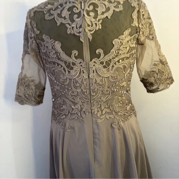 JJs House Zuzana Sequins/Lace Wedding/Evening Dress, NWT, Size 14( like a 12) - Picture 5 of 16